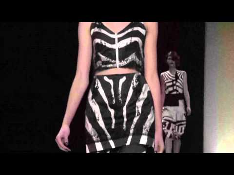 Desfile HERCHCOVITCH;ALEXANDRE - Verão 2013/14