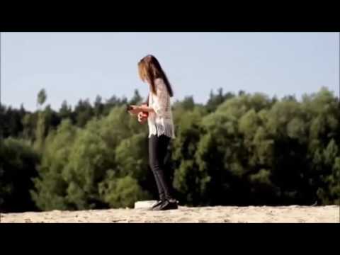 Ambre Vallet - Tausend Lieder (Toneart Remix)