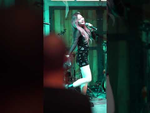 Fancam[4K] Ice PRETZELLE focus - ไหวมั้ย (NEVER GIVE UP) @Lizm 20201031