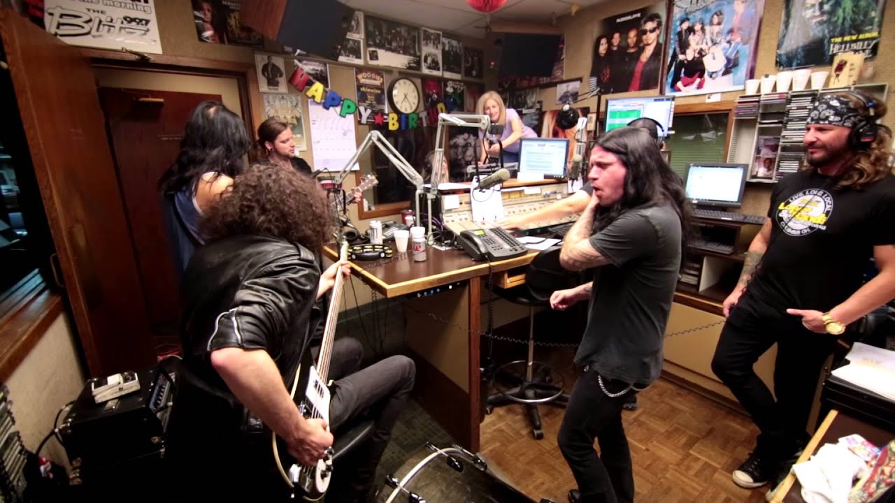 Bobaflex live on Loper & Randi in the morning - 99.7 The Blitz