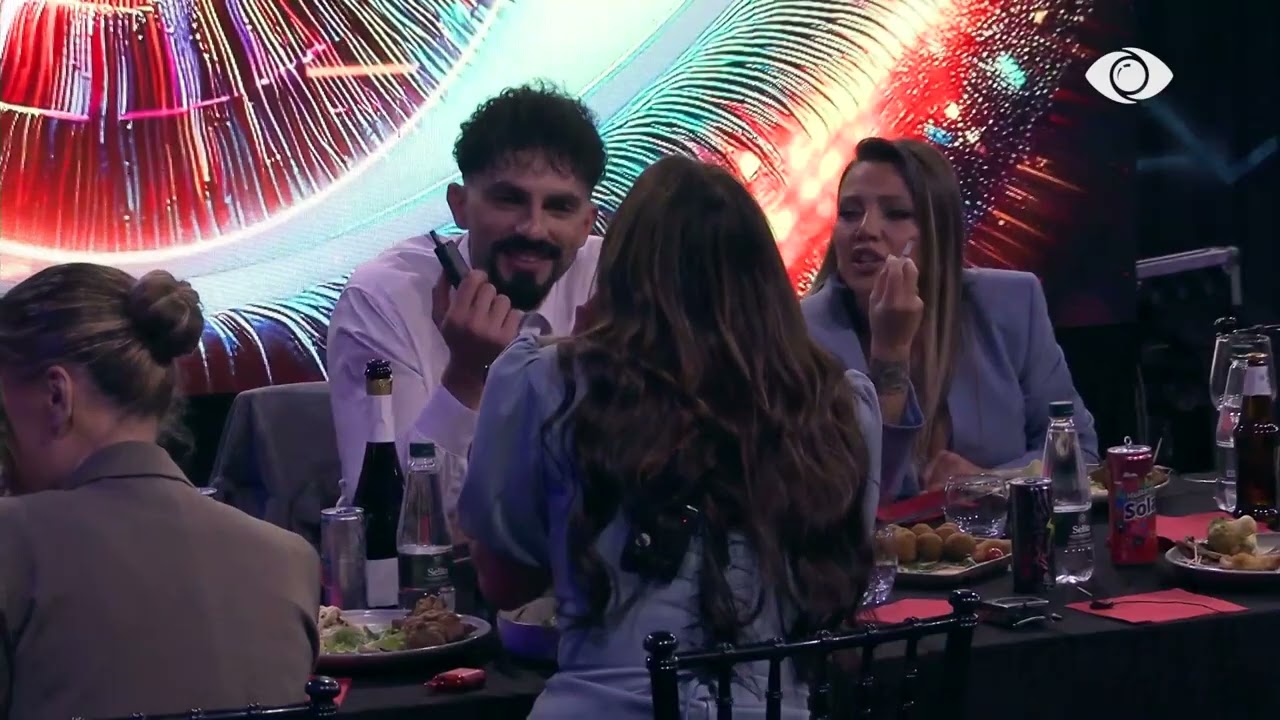 “Ka mbetur të dalin jargët”/ Rozana përplaset me Aldon: Si s’ta vari asnjë vajzë e puthe Laertin?