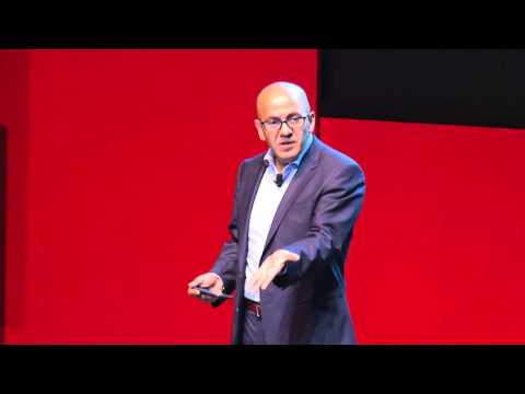 DESENCAJAR EL PENSAMIENTO | Mario Guerra | TEDxCalzadaDeLosHéroes