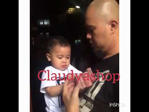 Baby R anak bontot Ahmad dhani yg mata Duitan wkwkwk luuucuuuuu