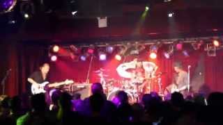 Winery Dogs - Love Is Alive - Live 2014