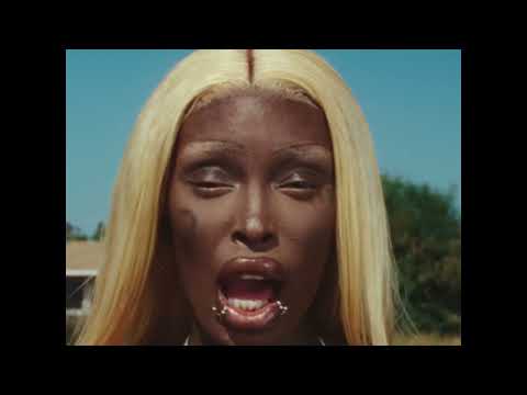 TRACKSTAR BY BBYAFRICKA (OFFICIAL MUSIC VIDEO)