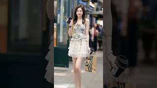 beautiful Chinese street girls #beautiful #Chinese #street #girls #women