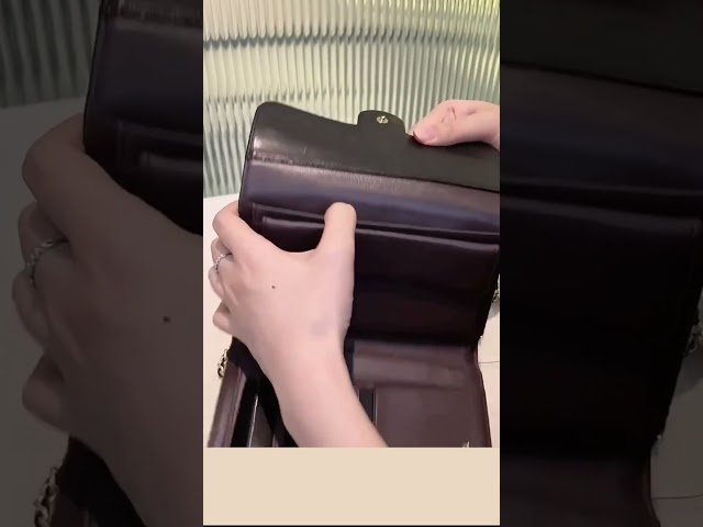 Vídeo relacionado con Kit de conversión de cadena de cuero vacuno real+inserto compatible con Chanel Flap Cartera larga regalo para ella
