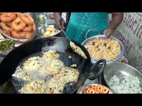 Amazing Hard Working Lady Preparing Tasty & Cheapest South Indian Breakfast & Crispy Sabudana Vada
