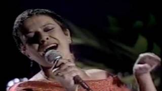 Me Deixas Louca (Me vuelves loco) - Elis Regina