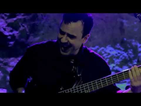 UnoMas - Crazy Eights (Official Video)