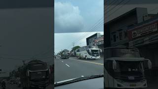 Download lagu Hino engine bus: Surya Putra Bus Pariwisata ft Trans Utama Bus Pariwisata mp3