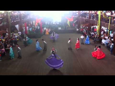 Pré-estreia 2013 - Invernada Mirim - CTG Rancho da Saudade