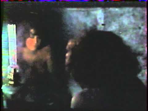 Tendre Dracula " J'ai peur du noir j'ai peur du loup" les débuts de Miou Miou en chanteuse denudée