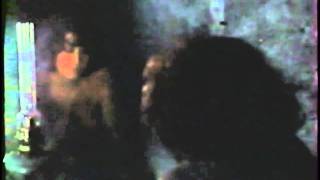 Tendre Dracula " J'ai peur du noir j'ai peur du loup" les débuts de Miou Miou en chanteuse denudée