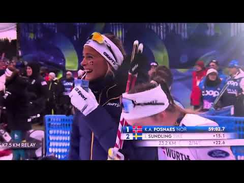 Ebba och Frida upptäcker Jonnas fart i spåret på sistasträckan i VM-stafetten, Trondheim 7 mars 2025