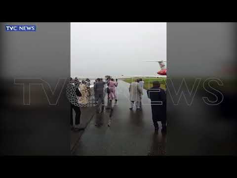 TRENDING: Passengers Panic As Dana Aircraft Skids Off Runway In Lagos