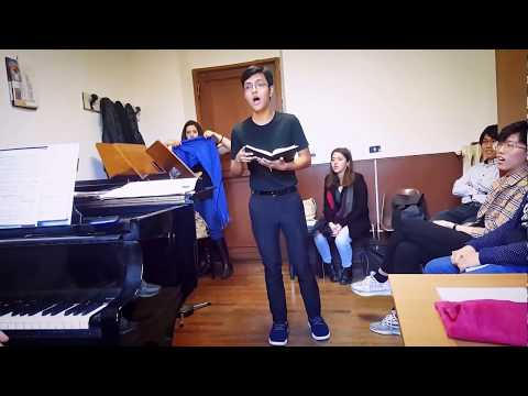 Male soprano rehearsing "Quel guardo il cavaliere...So anch'io la virtù magica" from Don Pasquale