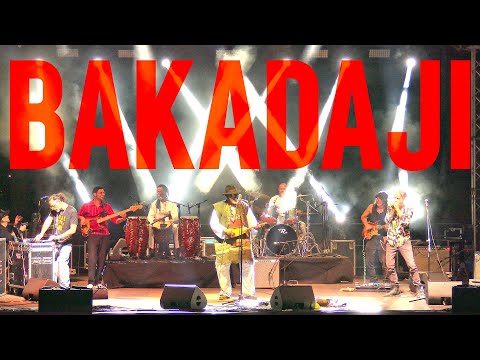 BABA SISSOKO & MEDITERRANEAN BLUES - Bakadaji (feat. dancer Yvonne N’Dah)