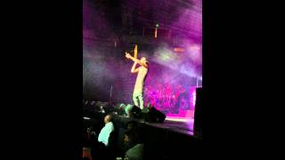 Kissin&#39; On My Tattoos-August Alsina