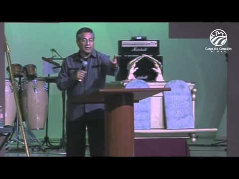 Pastor Chuy Olivares - Crucificando el ego