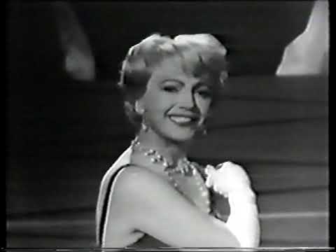 Gretl Schörg singt "Was eine Frau im Frühling träumt" & "Eine Frau, die weiß, was sie will"