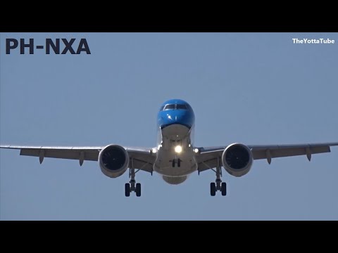 KLM Cityhopper - Embraer 195-E2 - Lands at AMS Schiphol (PH-NXA)