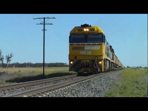 Australian Trains - Pacific National trains at Pimpinio Loop