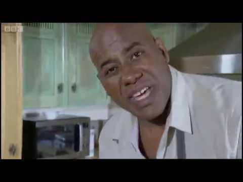 Ainsley Splits a Banana