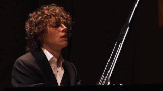 Francesco Tristano Schlimé 　"Strings Of Life"  original by Derrick May