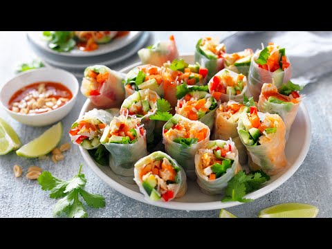 Fresh Chicken Rice Paper Rolls with Sweet Chilli Sauce
