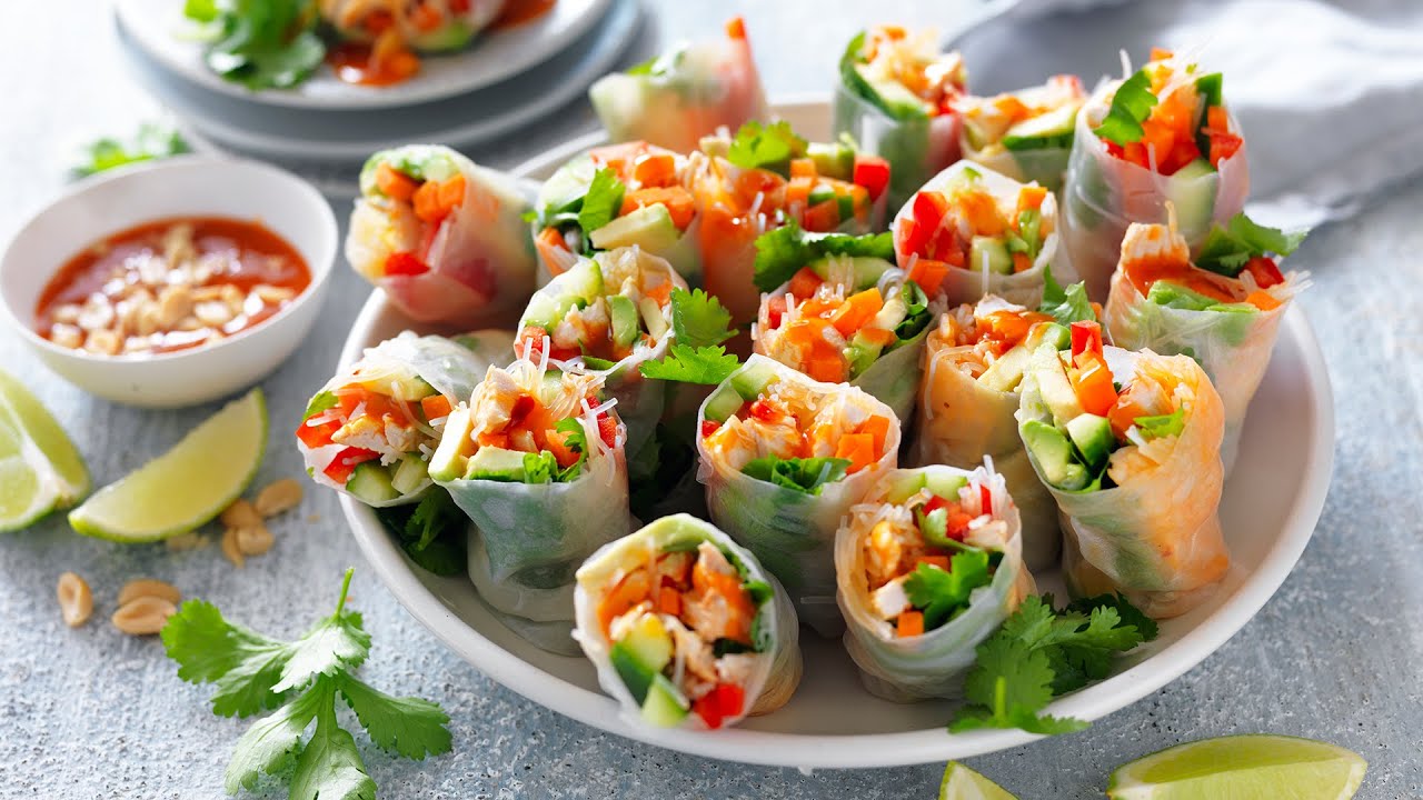 Shredded Chicken Rice Paper Rolls with Sweet Chilli Sauce Recipe