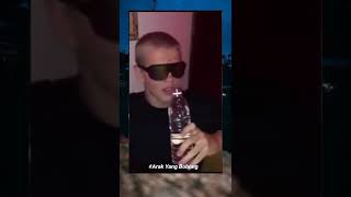 Download lagu Anjay Aku Bohong Arak Yang Bohong👌#arakbohong#viraltiktok#viral#short#shorts mp3