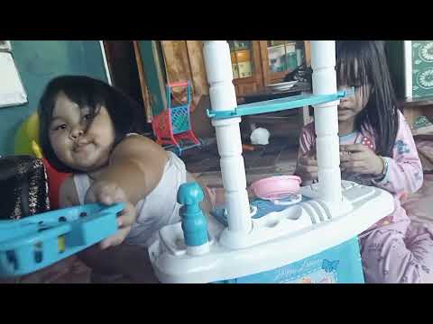 lita main kerumah ponakan || jualan eskrim super"