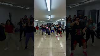 Bachatéalo 🇨🇱 #baile desde Puerto Montt, saluditos @zumba #bachata #tattoo #zumba #zumbafitness