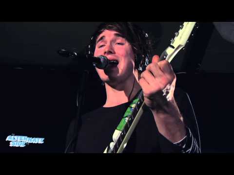 Palma Violets - "Last of the Summer Wine" (Live at WFUV)