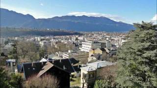 preview picture of video 'Aix-les-Bains - Flânerie en Centre Ville, accompagnée par Gabriel Fauré - Pavane...'