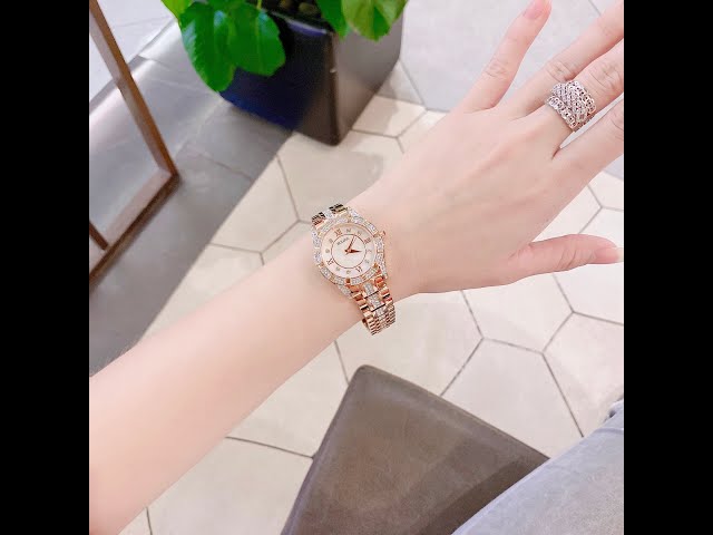 NG H N BULOVA 98L197 SWAROVSKI SILVER DIAL DAY KIM LO I CHINH HANG