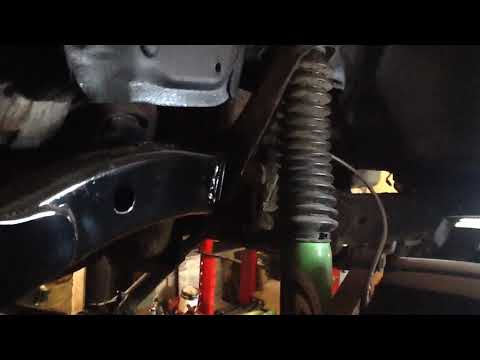 Installing an IFS steering box on my 1982 Toyota pickup