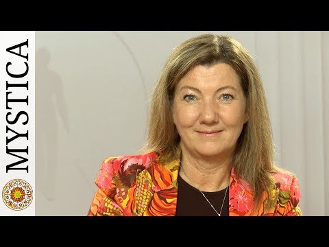 Lara'Marie Obermaier - Get in touch with your soul! | MYSTICA.TV