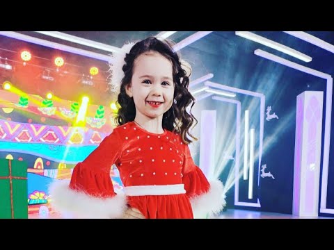 Bianca-Victoria Burlacu (s. Pelinia) - Moș Crăciun