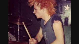 Discharge-"A Hell On Earth" + "Cries of Help"