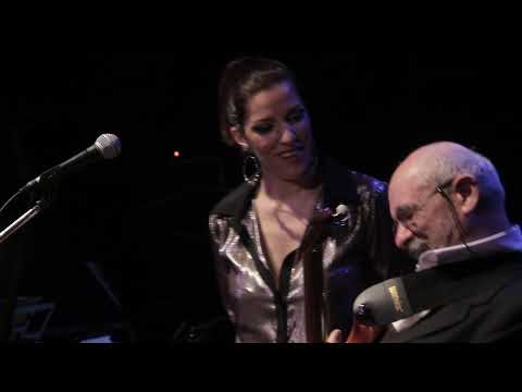 LIGIA PIRO - Oh Darling