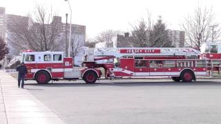 preview picture of video 'Jersey City, NJ New Engine 7 Spare Ladder 3 responding (FIRST VIDEO) 1-21-15'