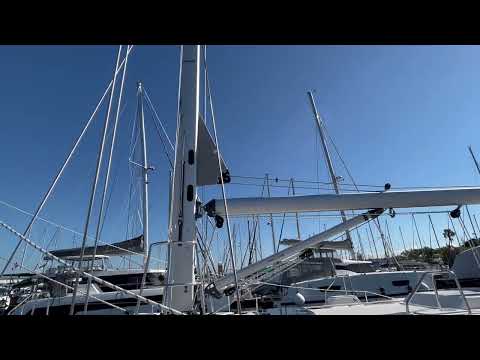 Island Packet 439-10 Exterior