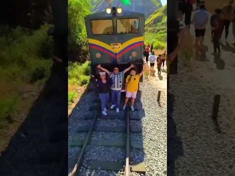 Se reapertura el tren de #Alausí 🚆#chimborazo #aventura #latinoamerica #kichwa