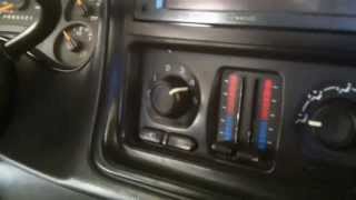 How to Diagnose an AC Problem on your Car - Air Conditioning Diagnosis