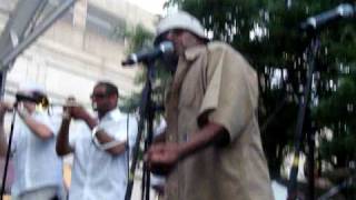 Lil Benny Performs Cat In The Hat with Chuck Brown @ The Reston Town Center - July 12, 2009