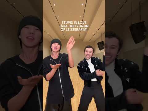 MAX and HOSHI of SEVENTEEN do the STUPID IN LOVE dance #lesserafim #seventeen #max #music #singer