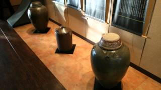 preview picture of video 'Japanese Vinegar KUROZU! Pots used for Centuries! Secrets for Health & Beauty!'