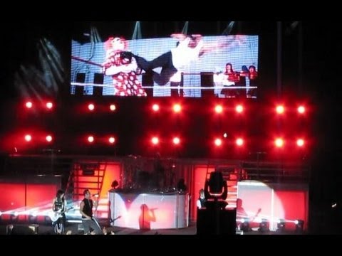 Skillet - Circus for a Psycho - [Live] Soulfest 2013 - Guitar & Drum Solos